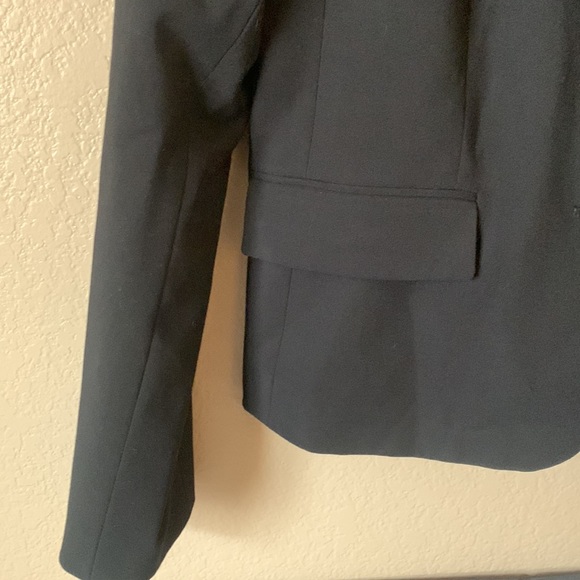 Calvin Klein 2 Button Fitted Blazer, Medium - Picture 4 of 7